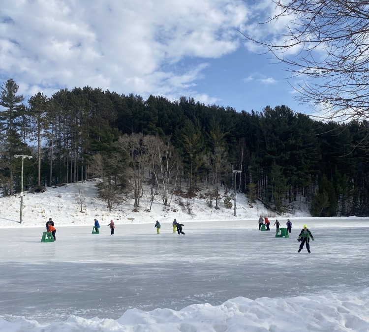 petoskey-winter-sports-park-photo